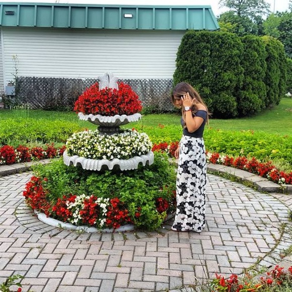 Dynamite Floral Maxi Skirt - Picture 8 of 8